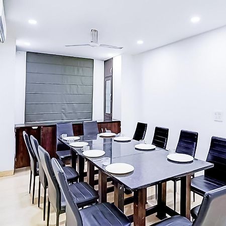 Family Rooms Inn - Shalimarbagh New Delhi Exterior photo